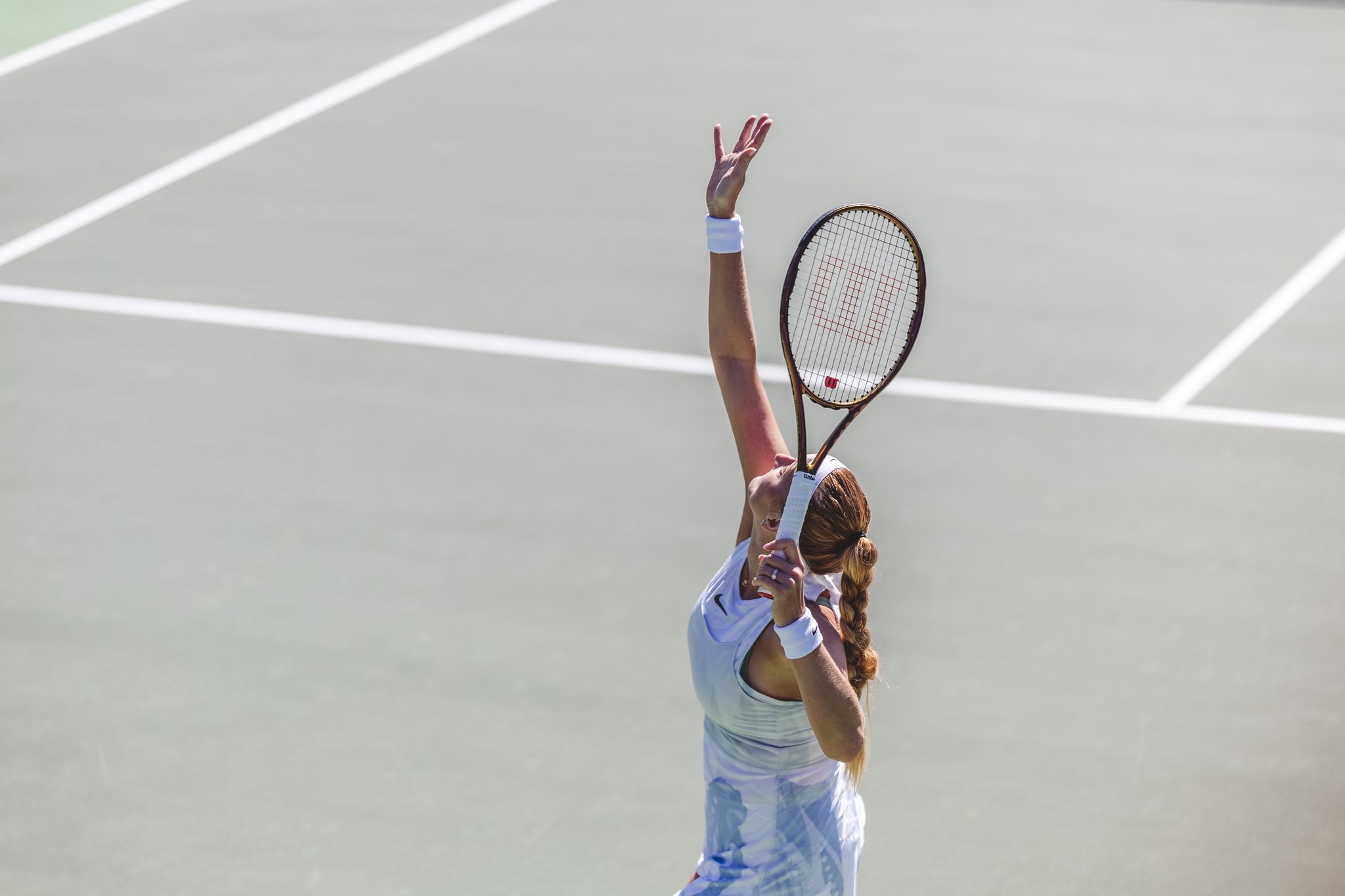 开云体育-MAD观众热烈欢呼！，科维托娃迎来十五赛季出色发挥再创辉煌时刻-开云体育