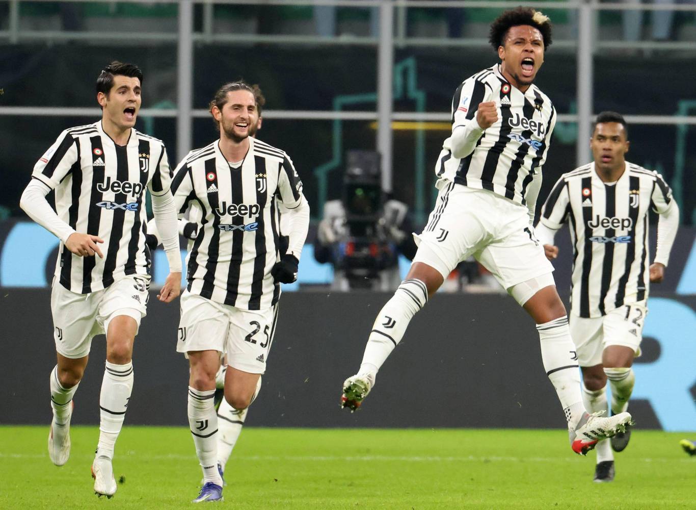 全明星赛转会期走向成谜，尤文图斯手感冰凉，悬念犹存，阵容厚度经受考验